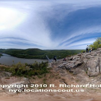 anthonys-nose-pano © 2020 Copyright R. Richard Hobbs / nyc.locationscout.us